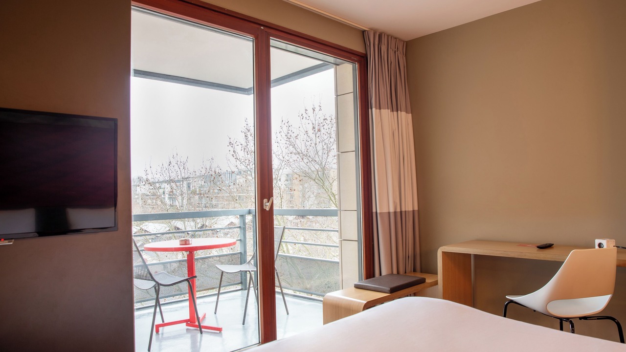 Photo of Bedroom in 12th Arrondissement