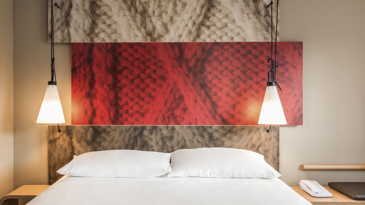 Photo of Bedroom in 12th Arrondissement