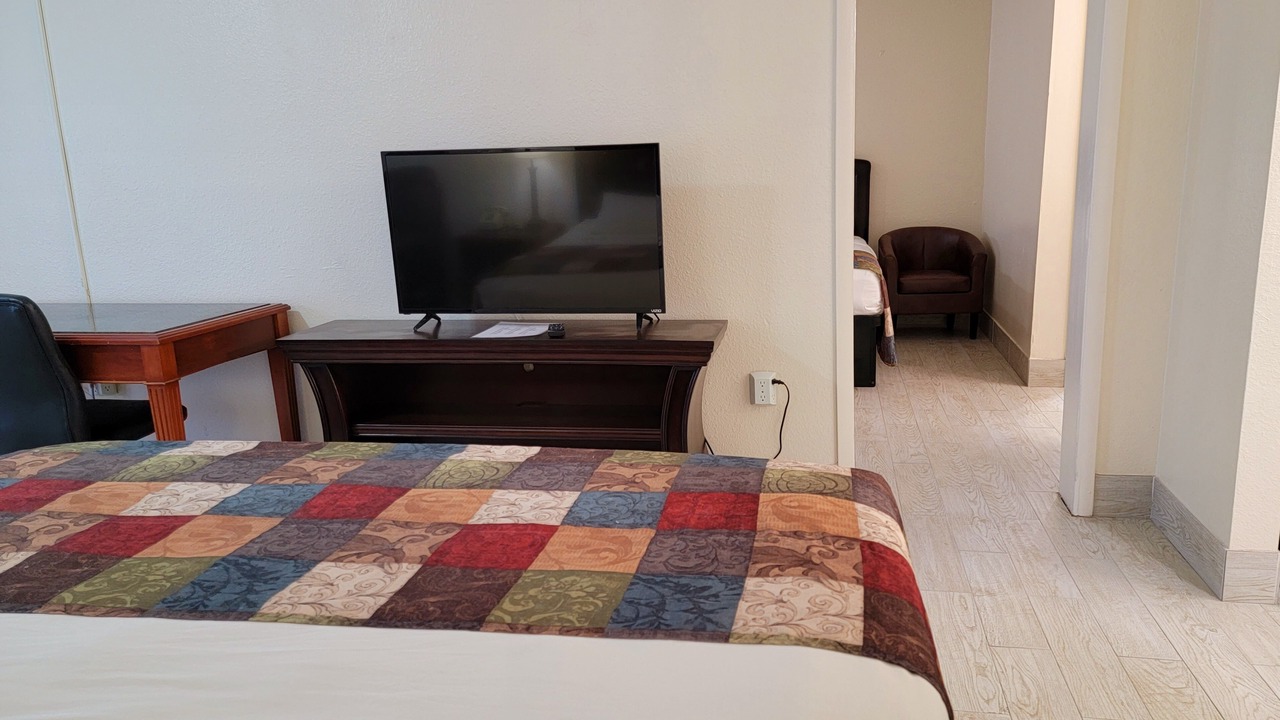 Photo of Bedroom in Palmetto Dunes
