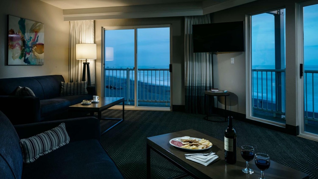 Photo of Others in Harbor