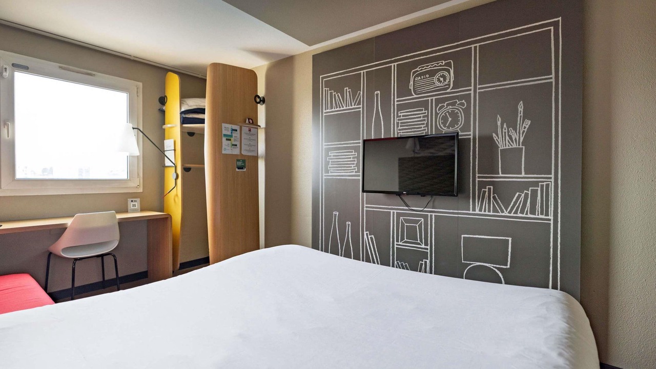 Photo of Bedroom in La Valette-du-Var