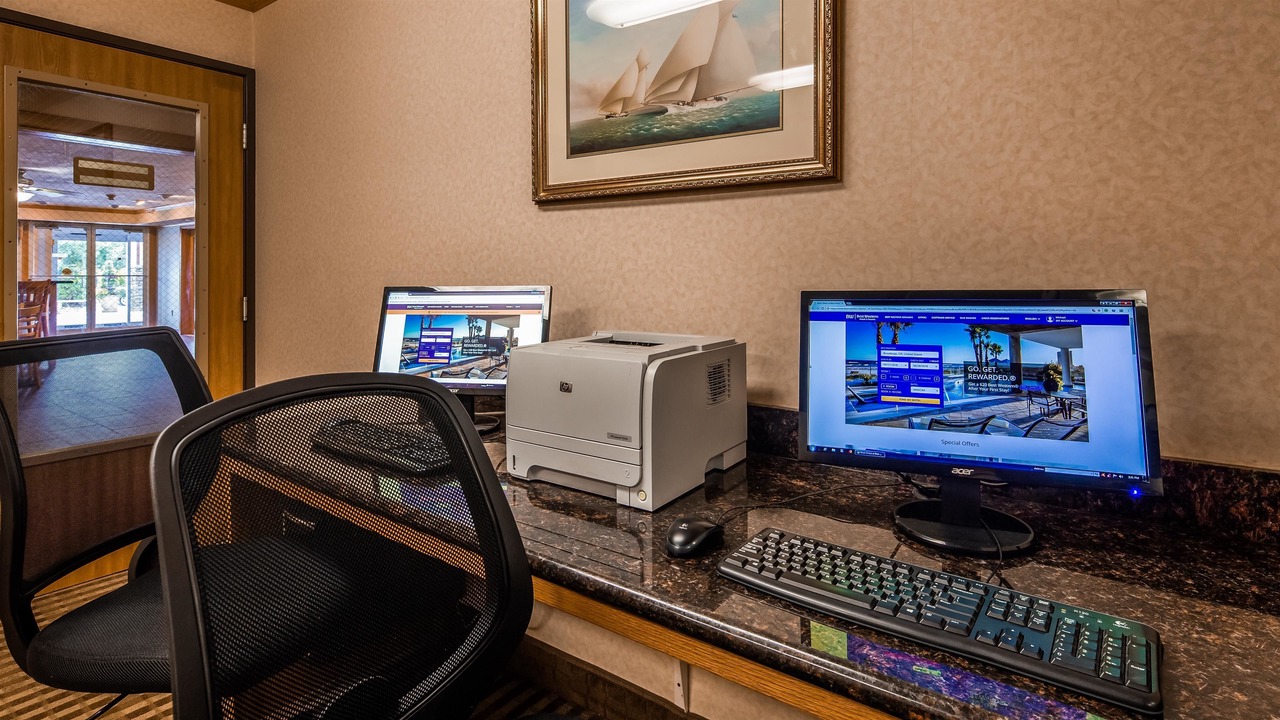 Photo of Others in Lincoln City