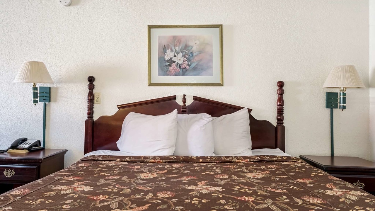 Photo of Bedroom in Paris