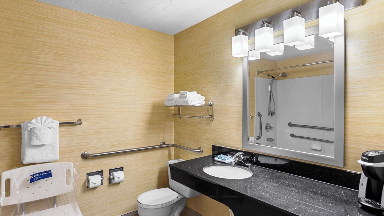 Photo of Bathroom in Port Gardner