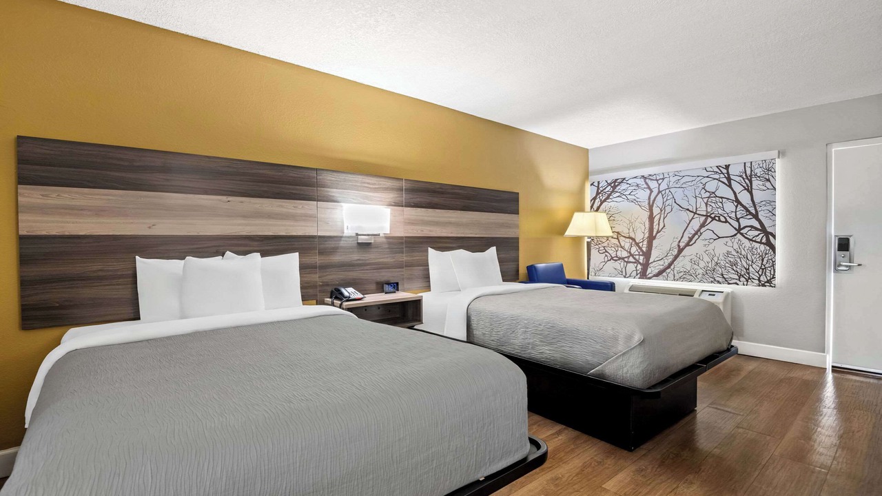 Photo of Bedroom in Orange City