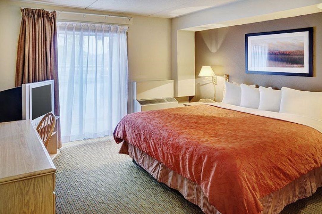 Photo of Bedroom in Thompson