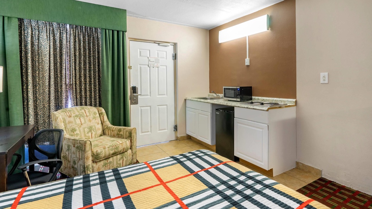 Photo of Bedroom in Clearwater