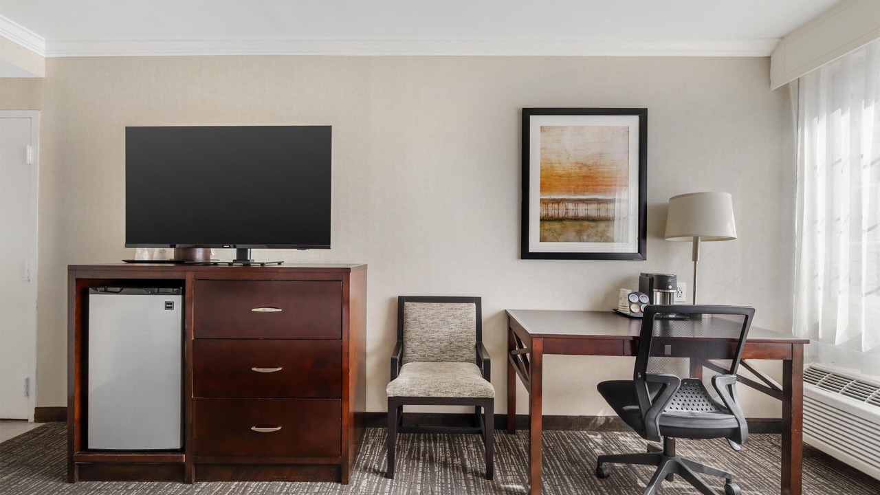 Photo of Bedroom in Sherman Oaks