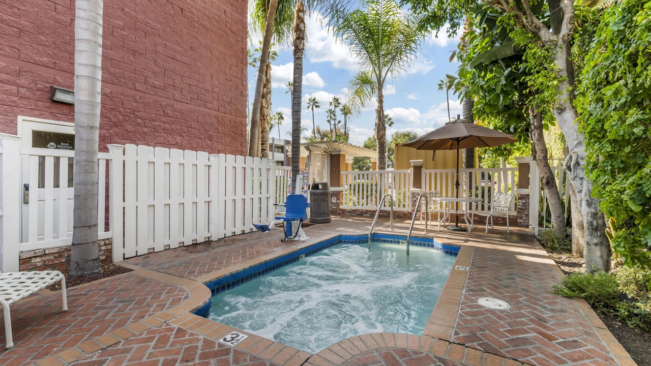 Photo of Outdoor in Sherman Oaks