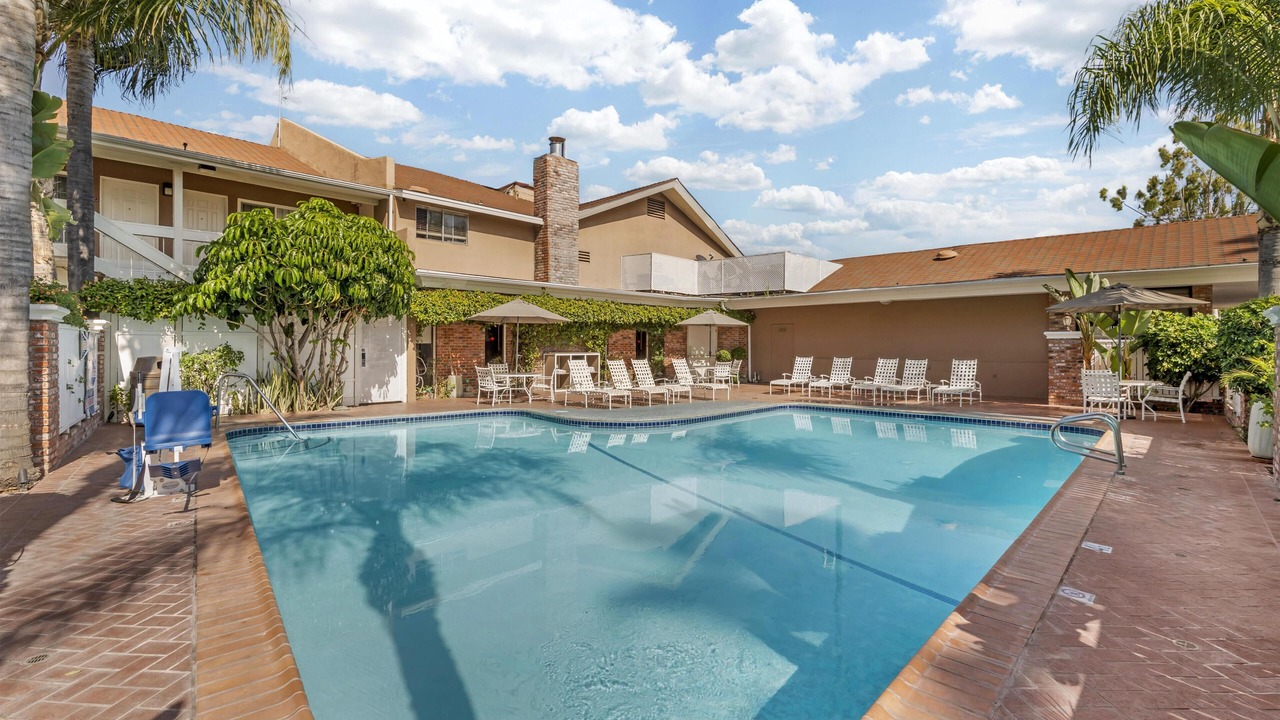 Photo of Outdoor in Sherman Oaks