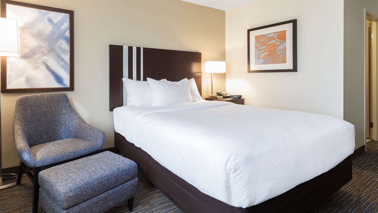 Photo of Bedroom in Gurnee