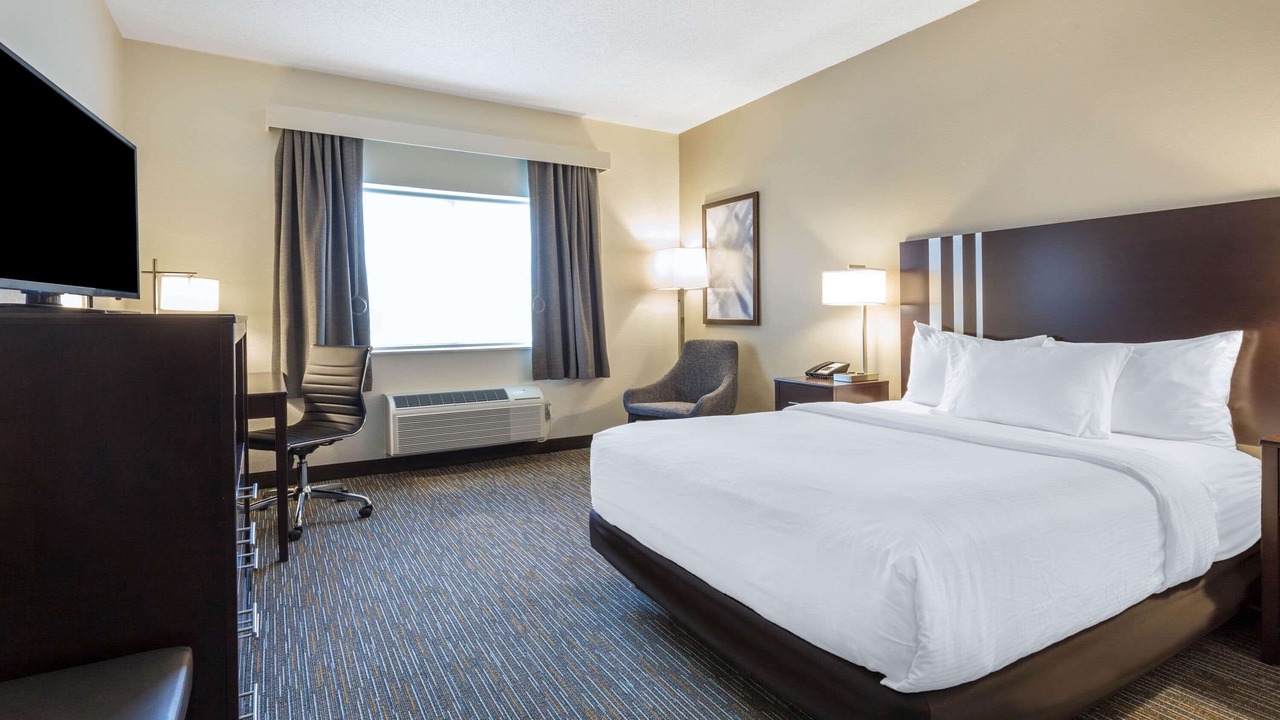 Photo of Bedroom in Gurnee