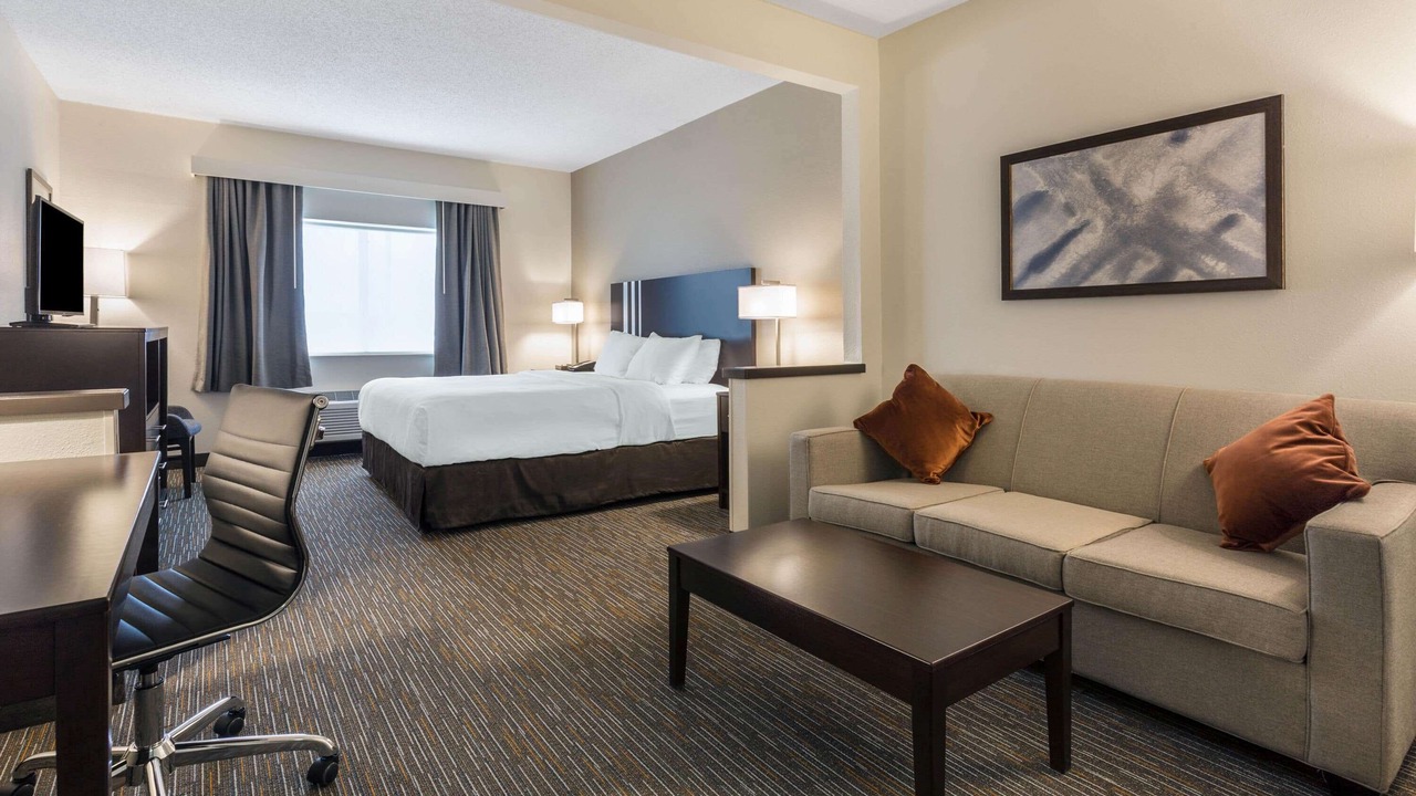 Photo of Bedroom in Gurnee