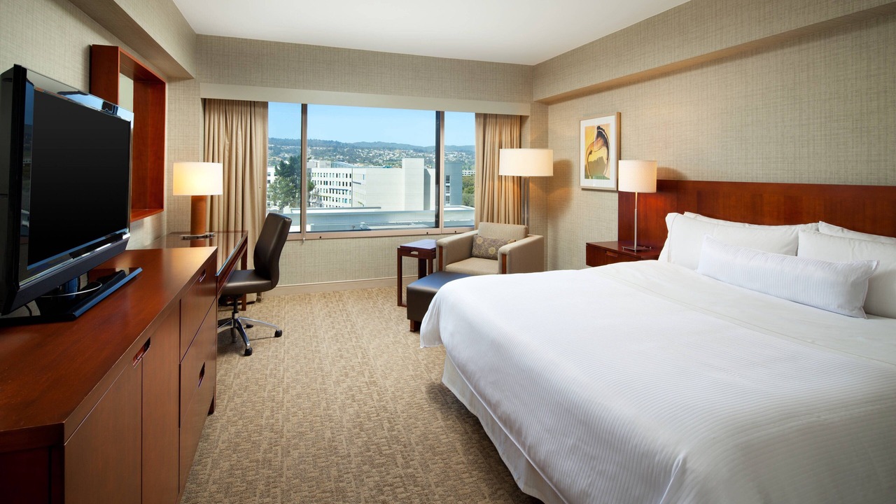 Photo of Bedroom in Millbrae