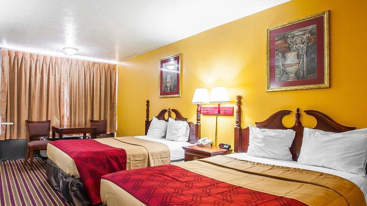 Photo of Bedroom in Dyersburg