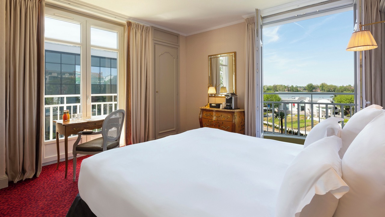 Photo of Bedroom in Enghien-les-Bains