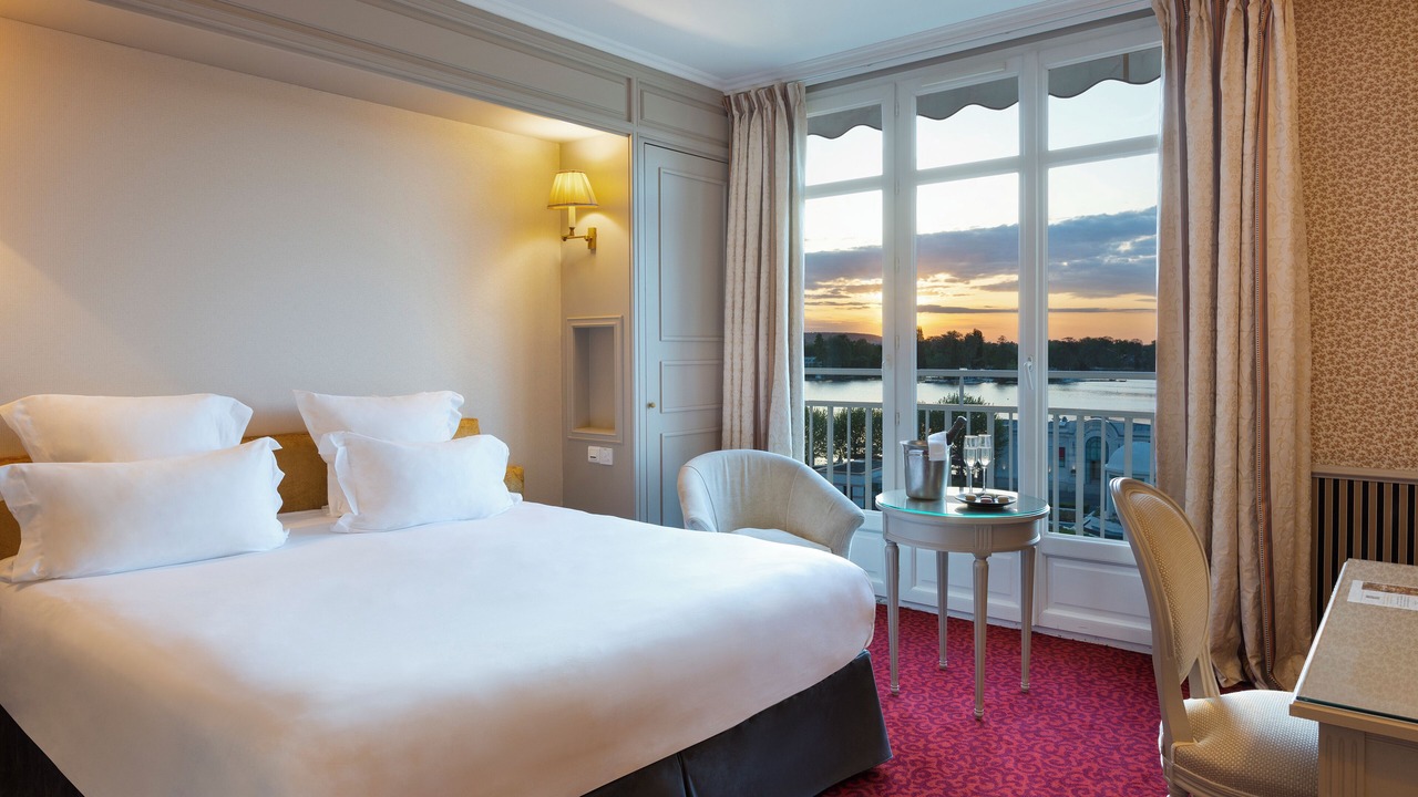 Photo of Bedroom in Enghien-les-Bains