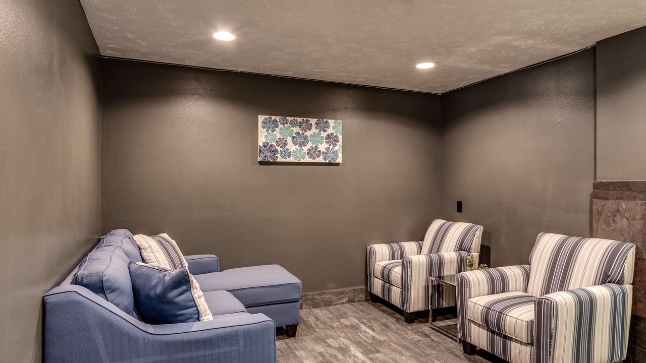 Photo of Others in Post Falls