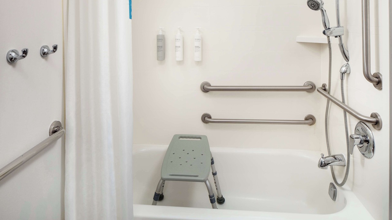 Photo of Bathroom in Northlake