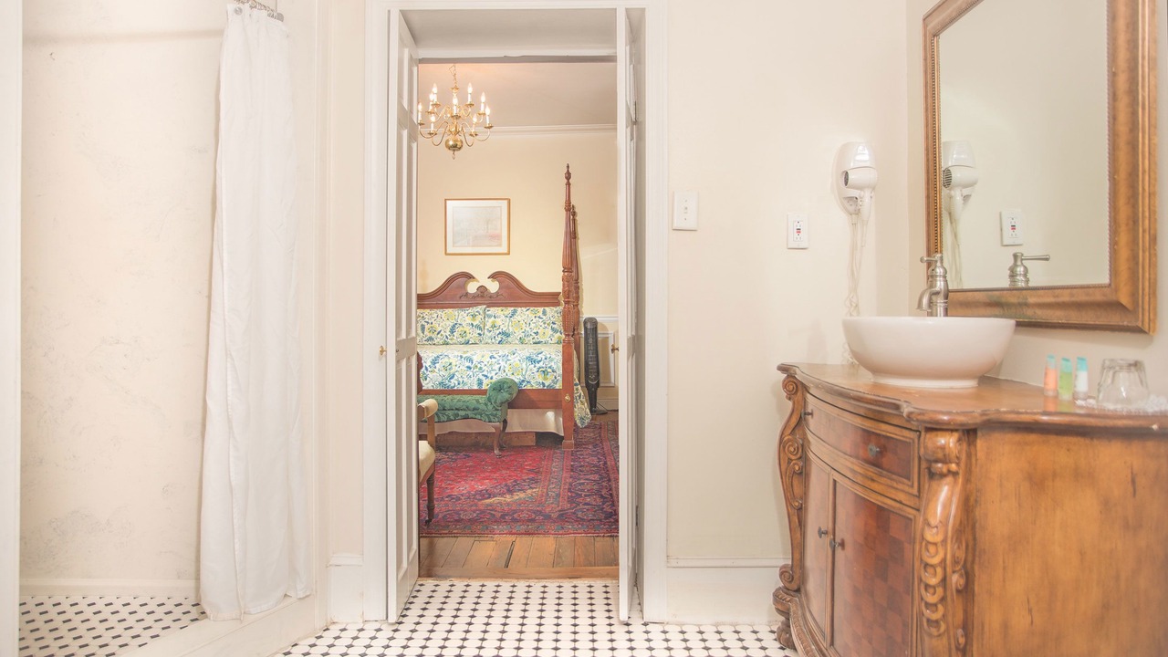 Photo of Bathroom in Historic District - North