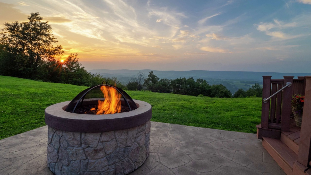 Photo of Patio Balcony in Sybertsville