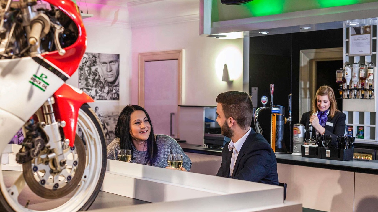 Photo of Others in Brands Hatch