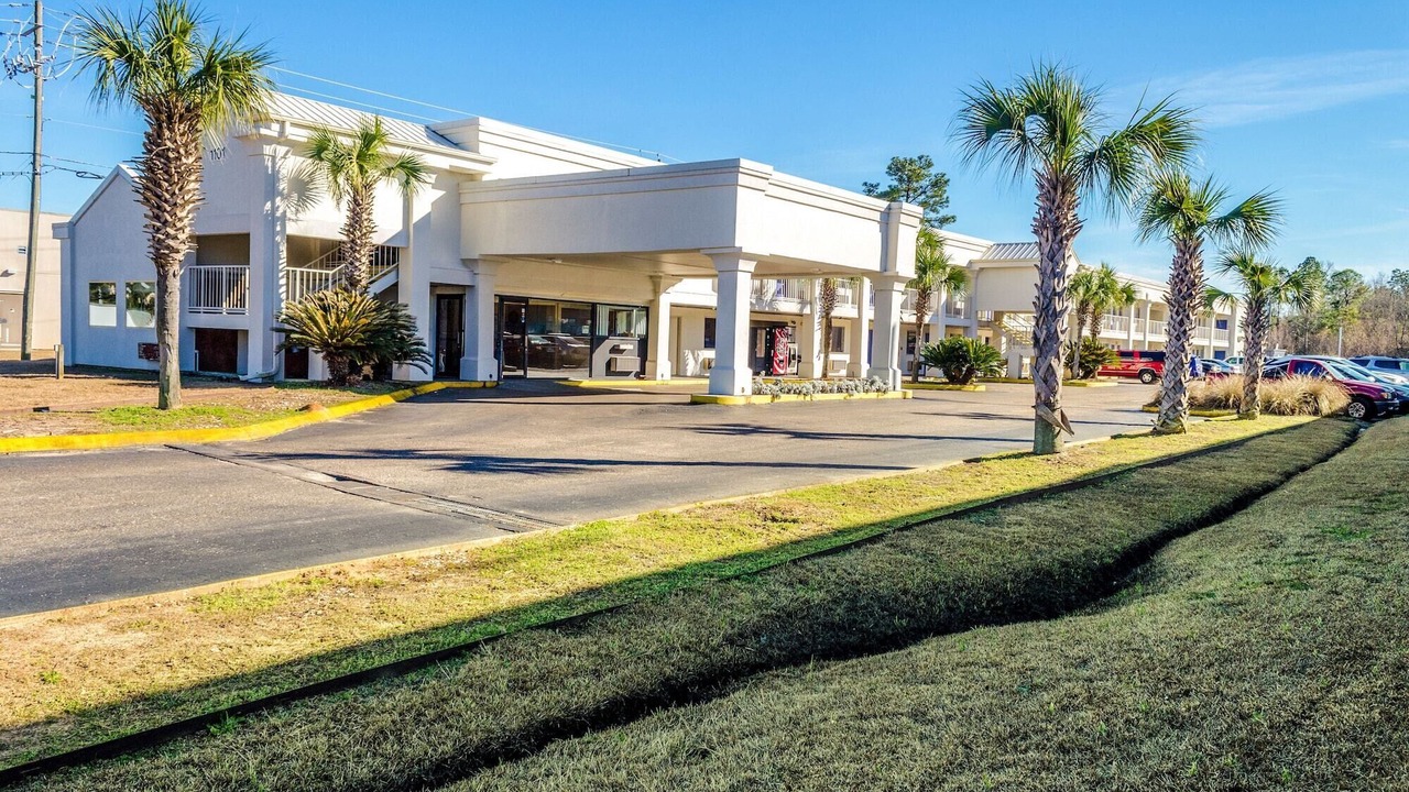 Photo of Outdoor in Saraland