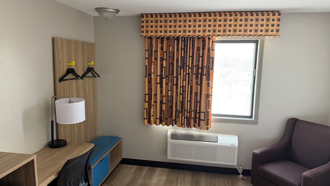 Photo of Bedroom in Muncie