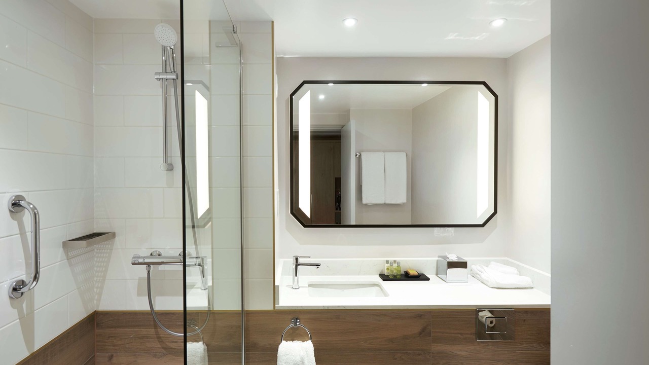 Photo of Others in Cobham