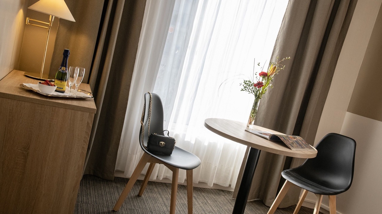 Photo of Bedroom in Carnot