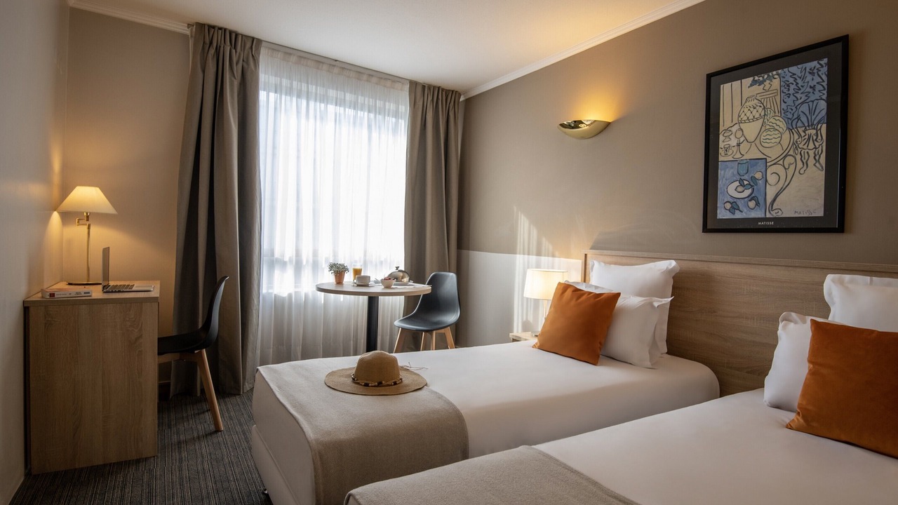 Photo of Bedroom in Carnot