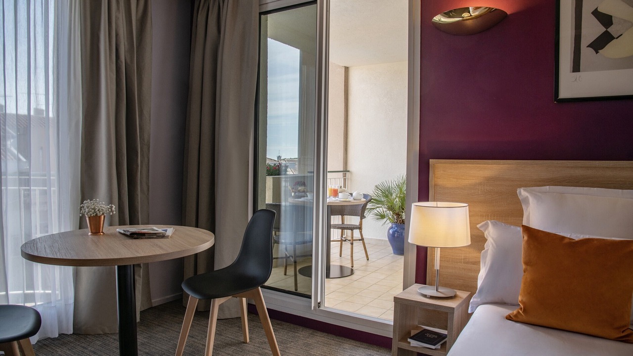 Photo of Bedroom in Carnot