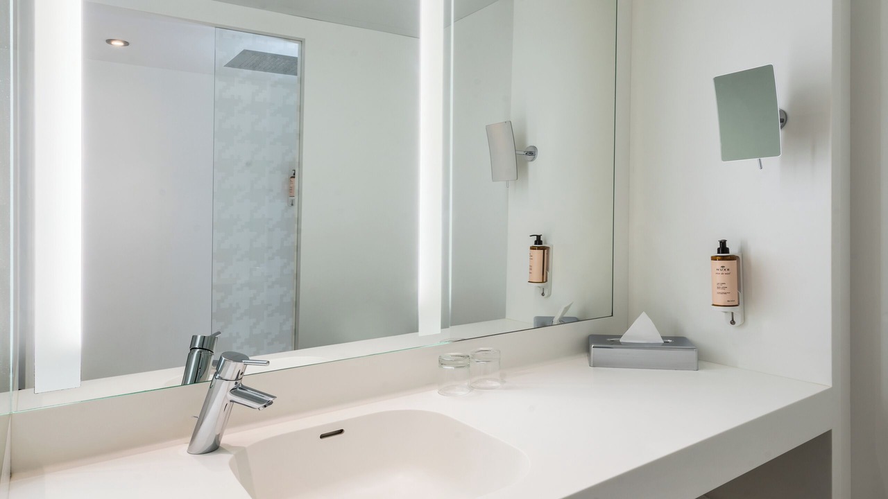 Photo of Others in Roissy-en-France