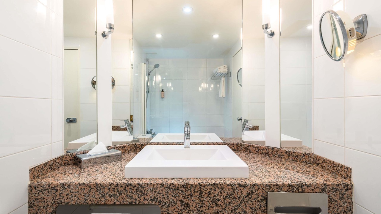 Photo of Bedroom in Roissy-en-France