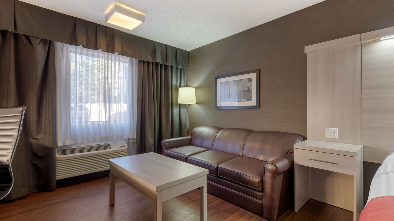 Photo of Bedroom in Banff Trail