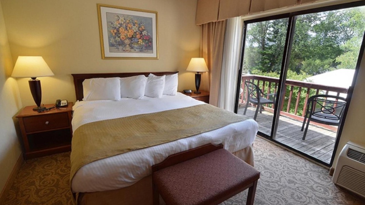 Photo of Others in Sturbridge