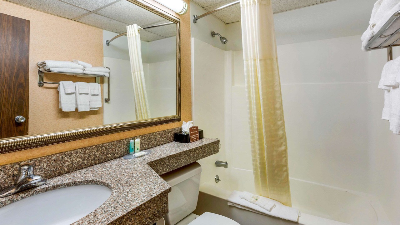 Photo of Bathroom in Old Saybrook