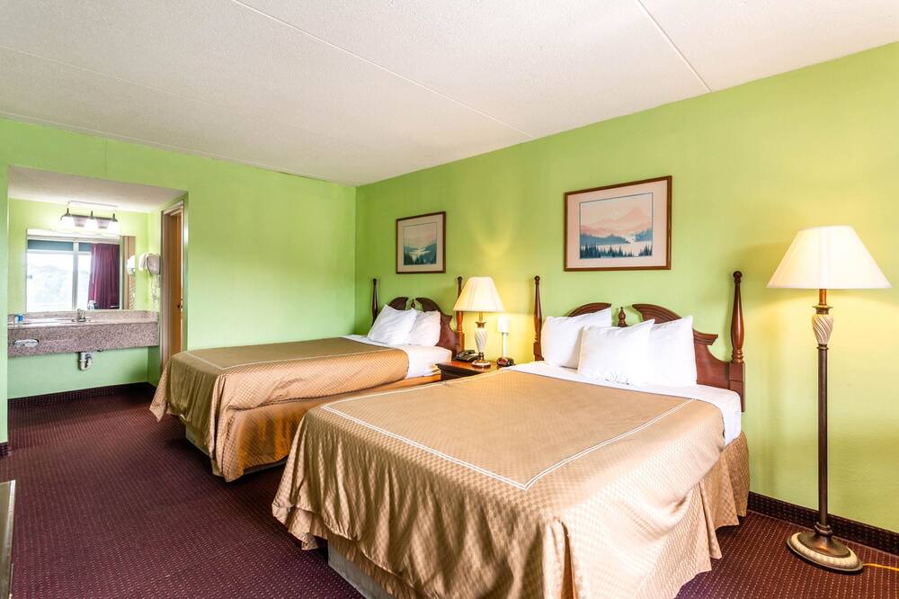 Photo of Bedroom in Mount Vernon