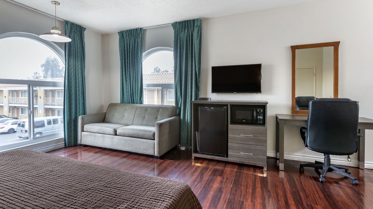 Photo of Bedroom in La Sierra