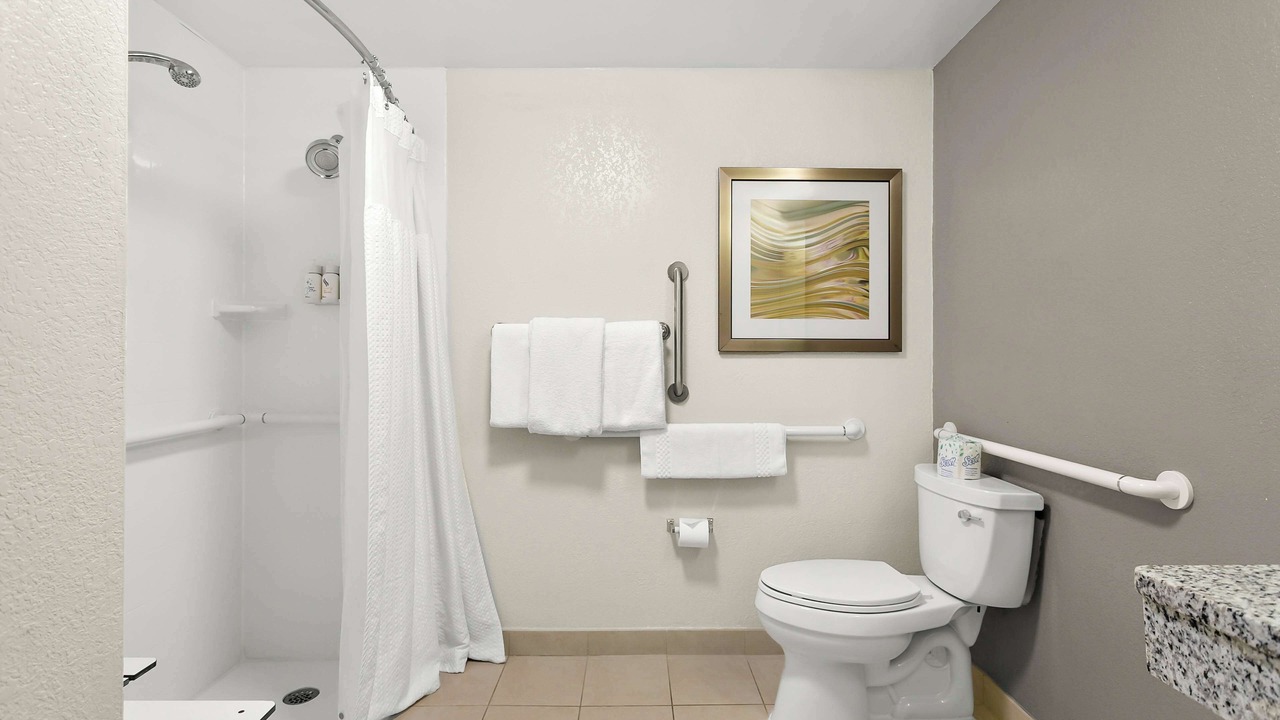 Photo of Bathroom in Greenbelt
