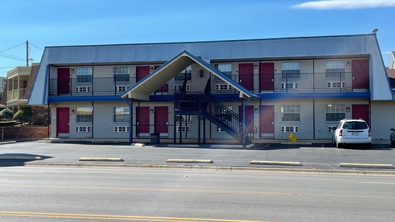 Photo of Outdoor in Cleburne