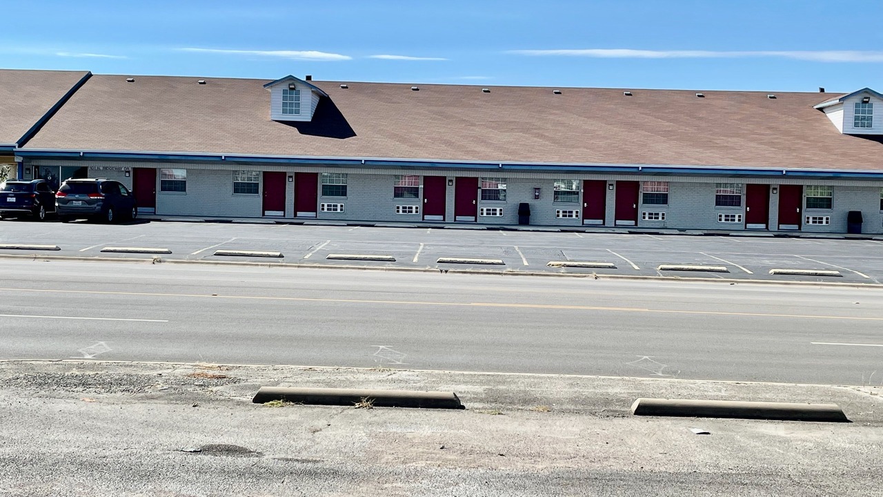 Photo of Outdoor in Cleburne