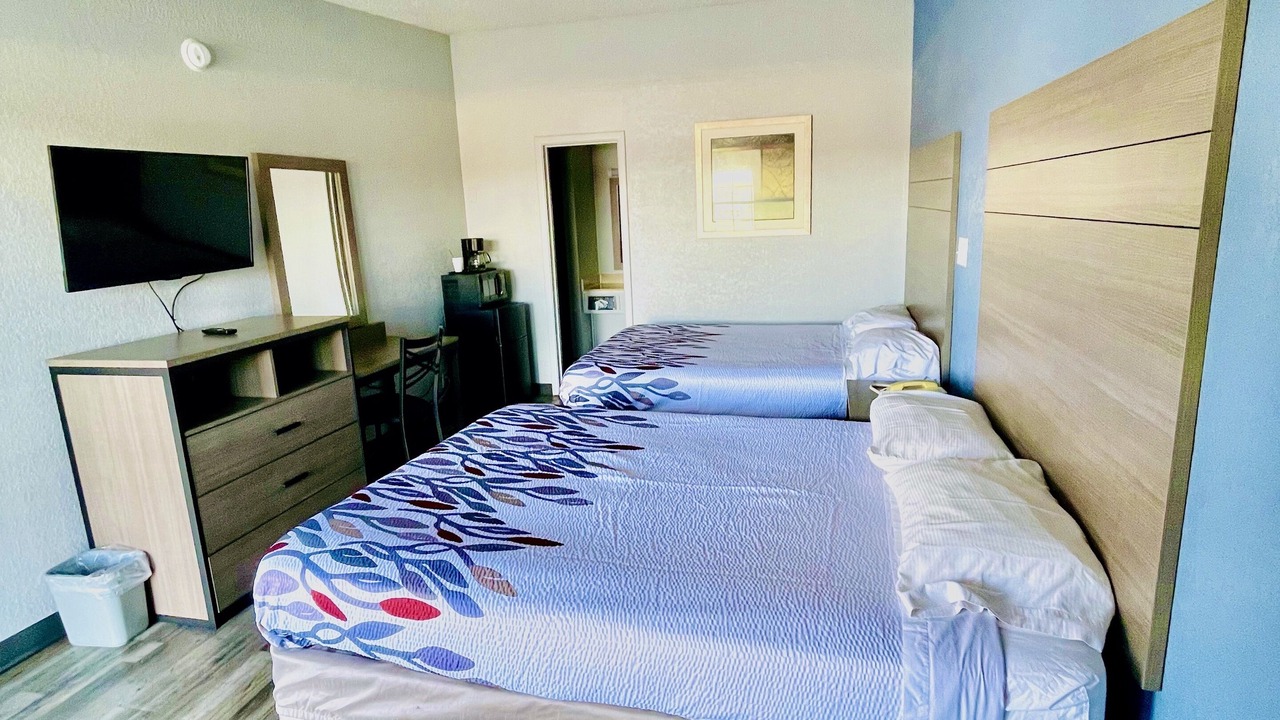 Photo of Bedroom in Cleburne