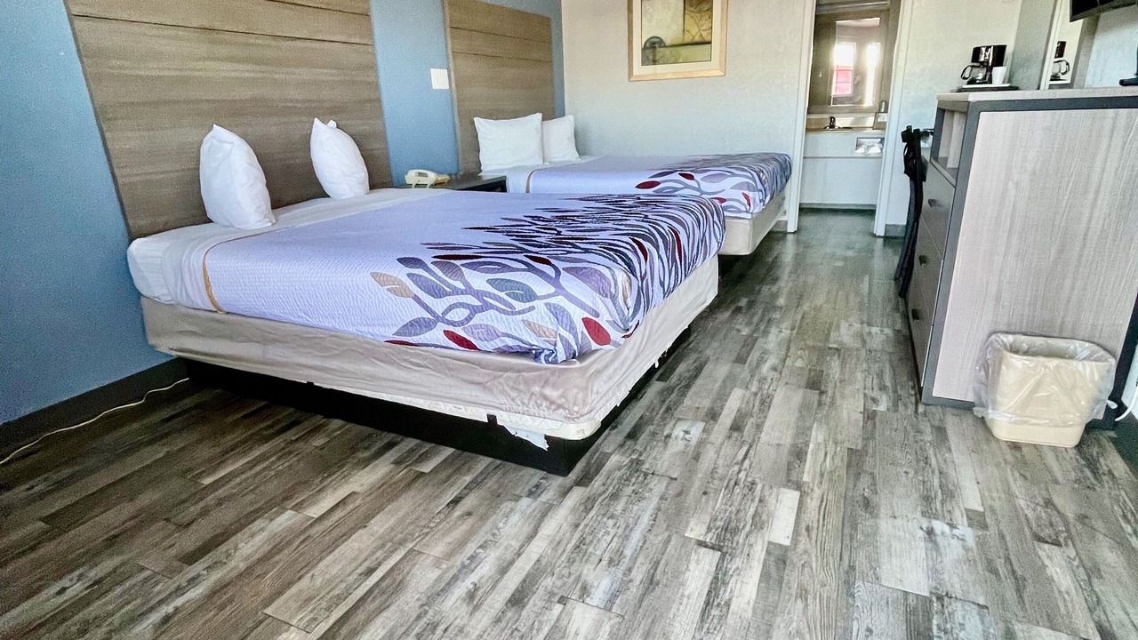 Photo of Bedroom in Cleburne