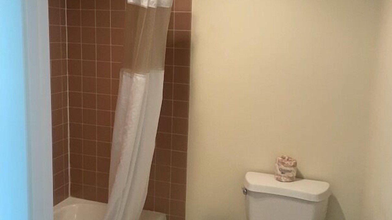 Photo of Bathroom in East Pasadena