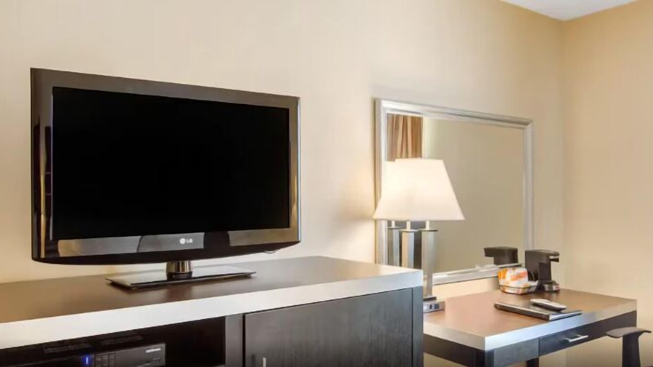 Photo of Bedroom in Ledgewood