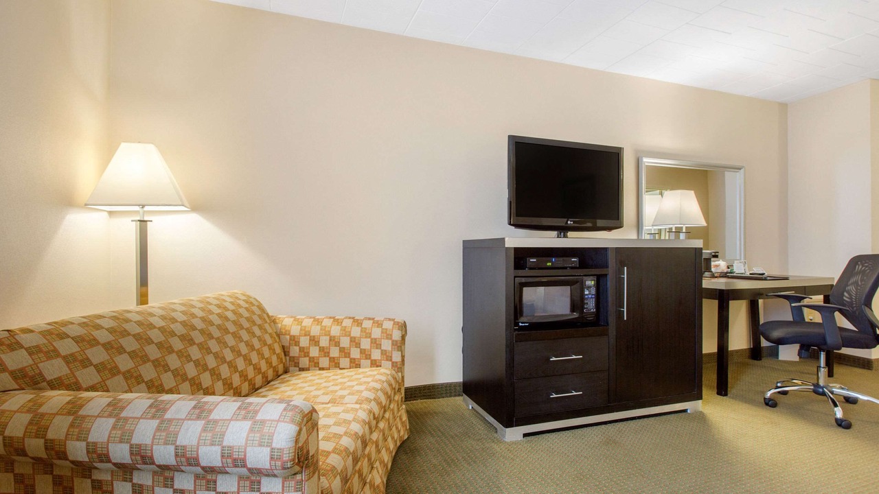 Photo of Bedroom in Ledgewood