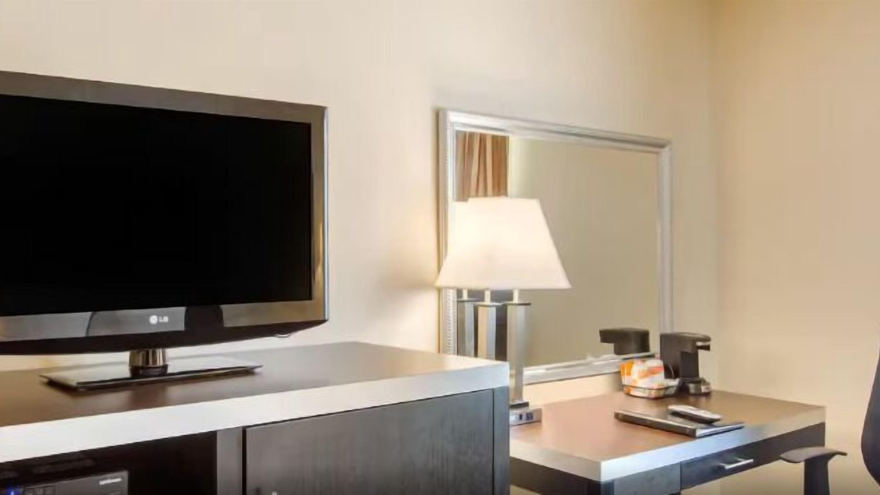 Photo of Bedroom in Ledgewood