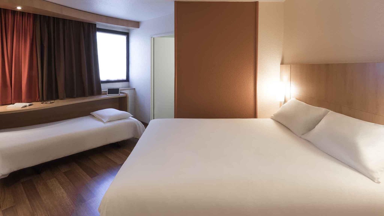 Photo of Bedroom in Downtown Angers