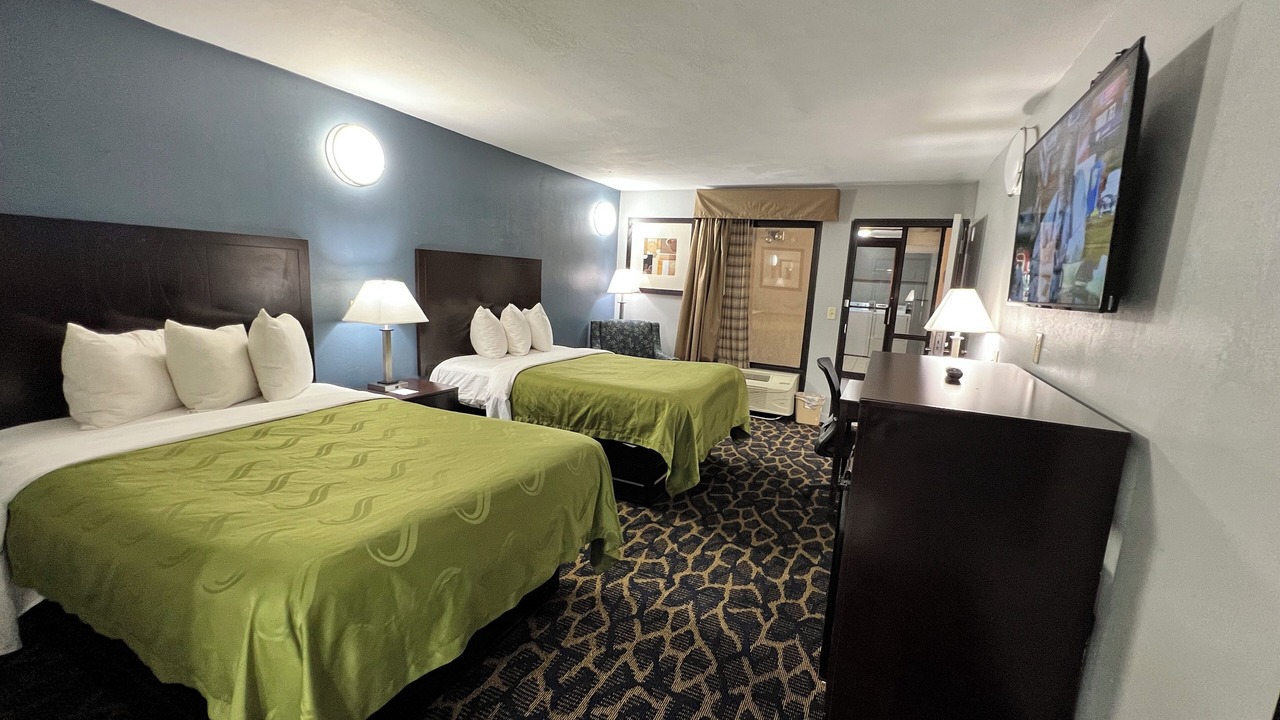 Photo of Bedroom in Indianola